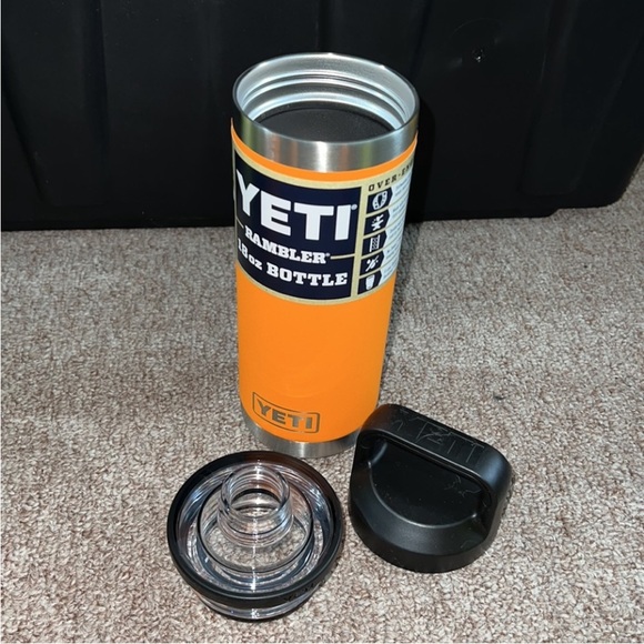 Yeti Other - NWT Yeti 18OZ King Crab Orange Chug Cap Bottle